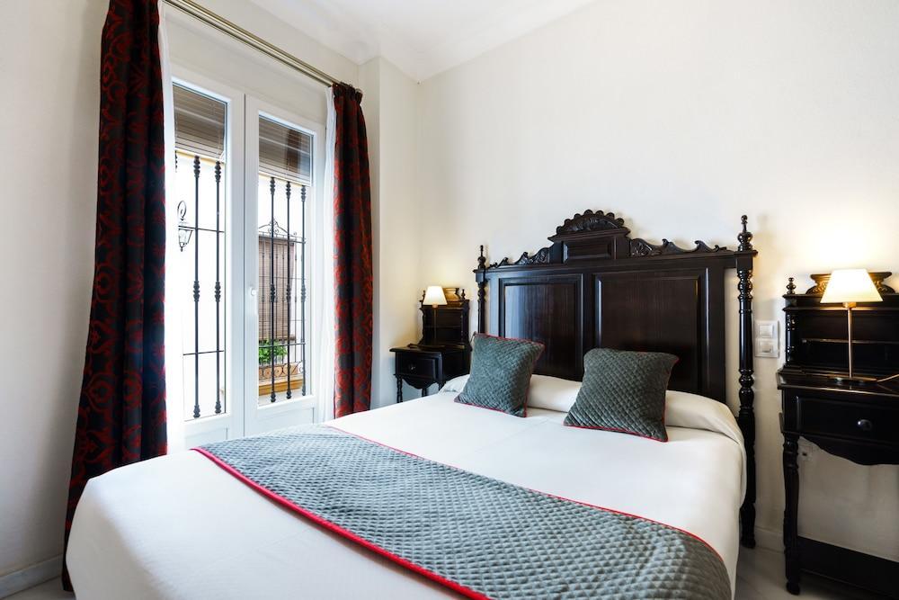Hostal Ciudad Trigueros Buitenkant foto