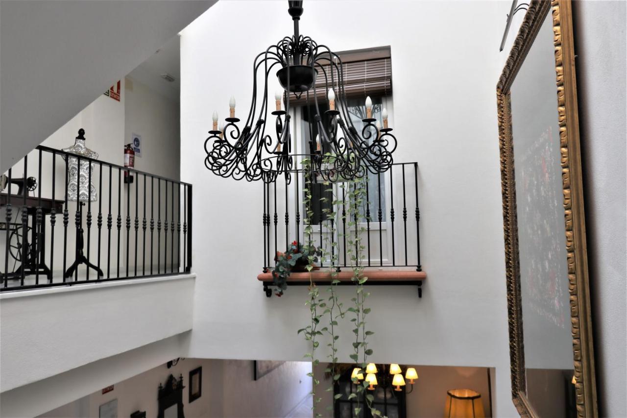 Hostal Ciudad Trigueros Buitenkant foto