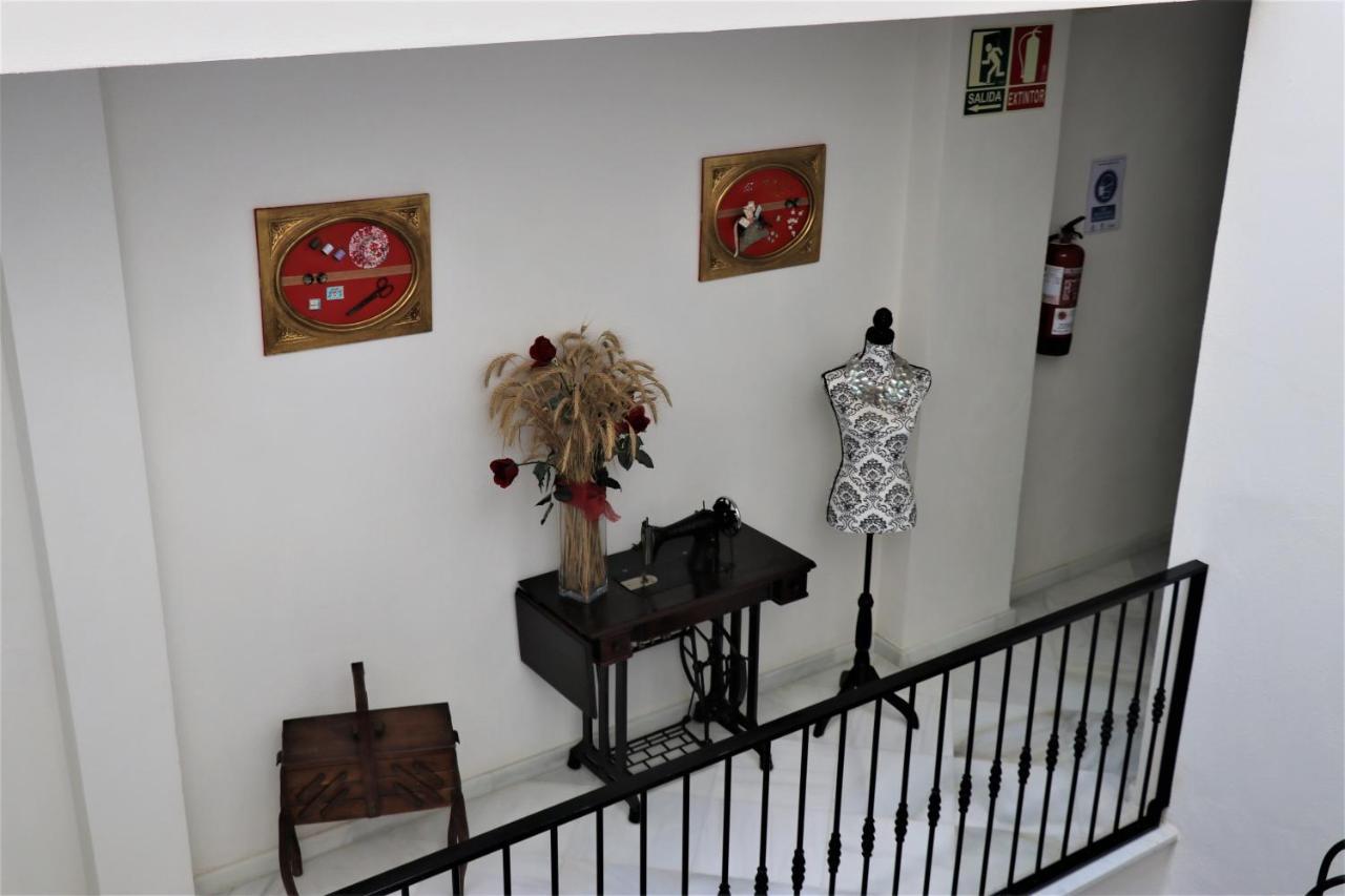 Hostal Ciudad Trigueros Buitenkant foto