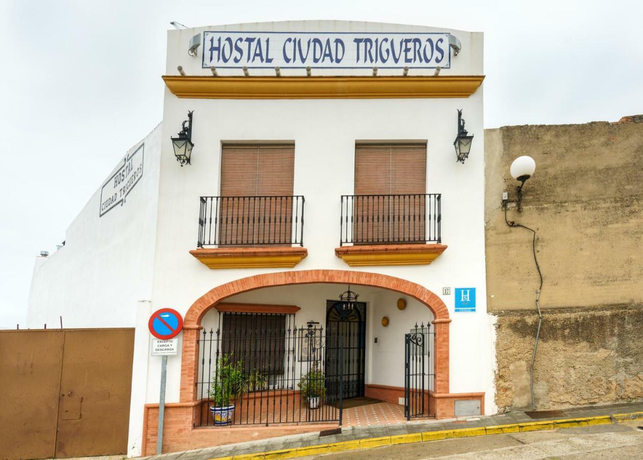 Hostal Ciudad Trigueros Buitenkant foto
